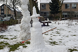 Sneeuwpret 12 feb 2017 Voortuin Bennekom