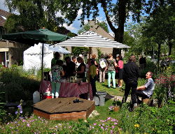 Tuinconcert van blaaskwintet Pentamuse in
                          Voortuin Bennekom 27 juni 2015